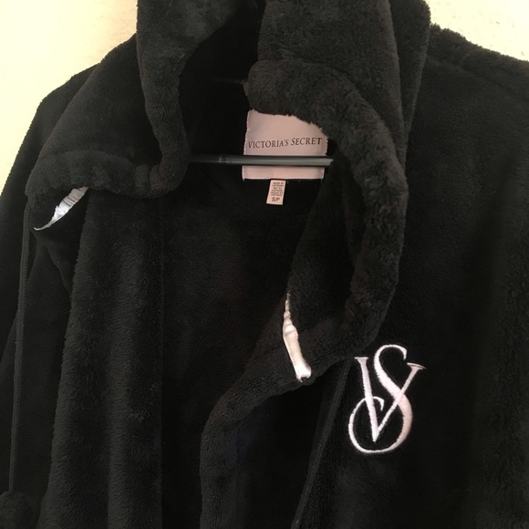 Victoria's Secret Intimates & Sleepwear Black Bathrobe Victorias
